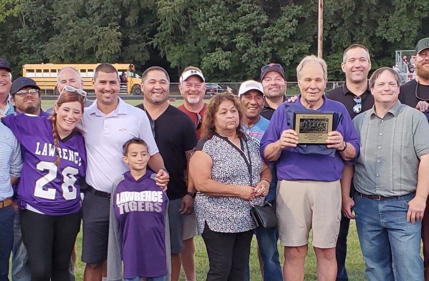 Lawrence holds inaugural Lawrence Athletic Hall of Fame induction ceremony