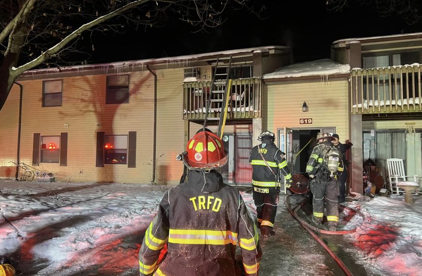 Two hospitalized after apartment fire in Three Rivers