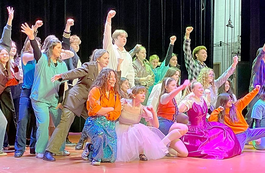 SHS presents musical set for this weekend at Sturges-Young